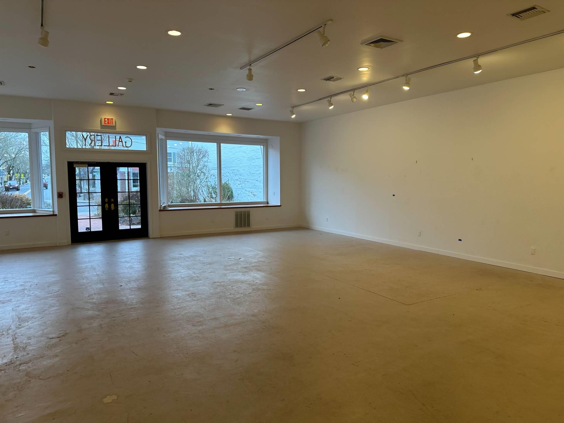 200 Main Street, Greenport, NY 11944