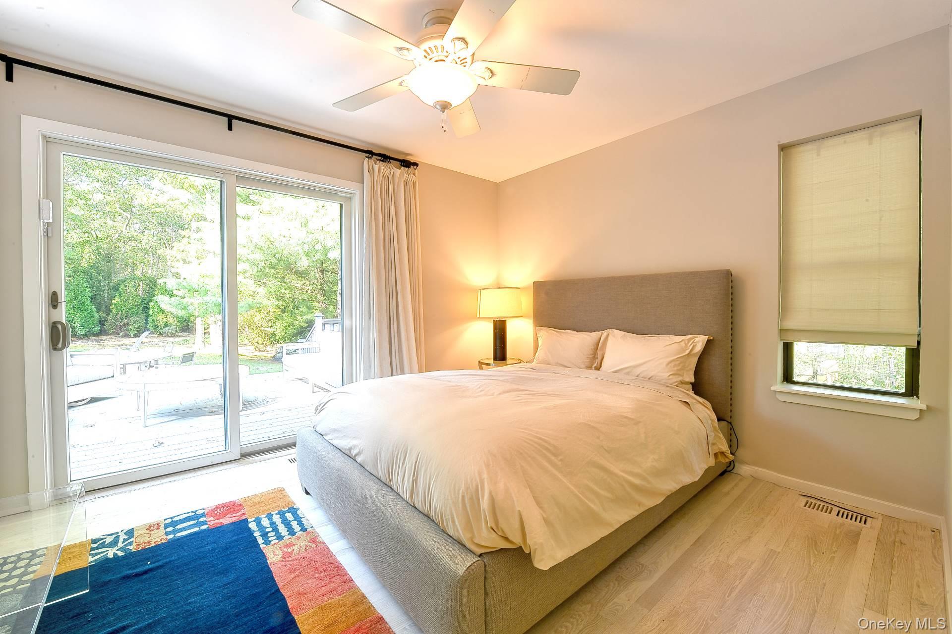 23 Wooded Oak Lane, East Hampton, NY 11937