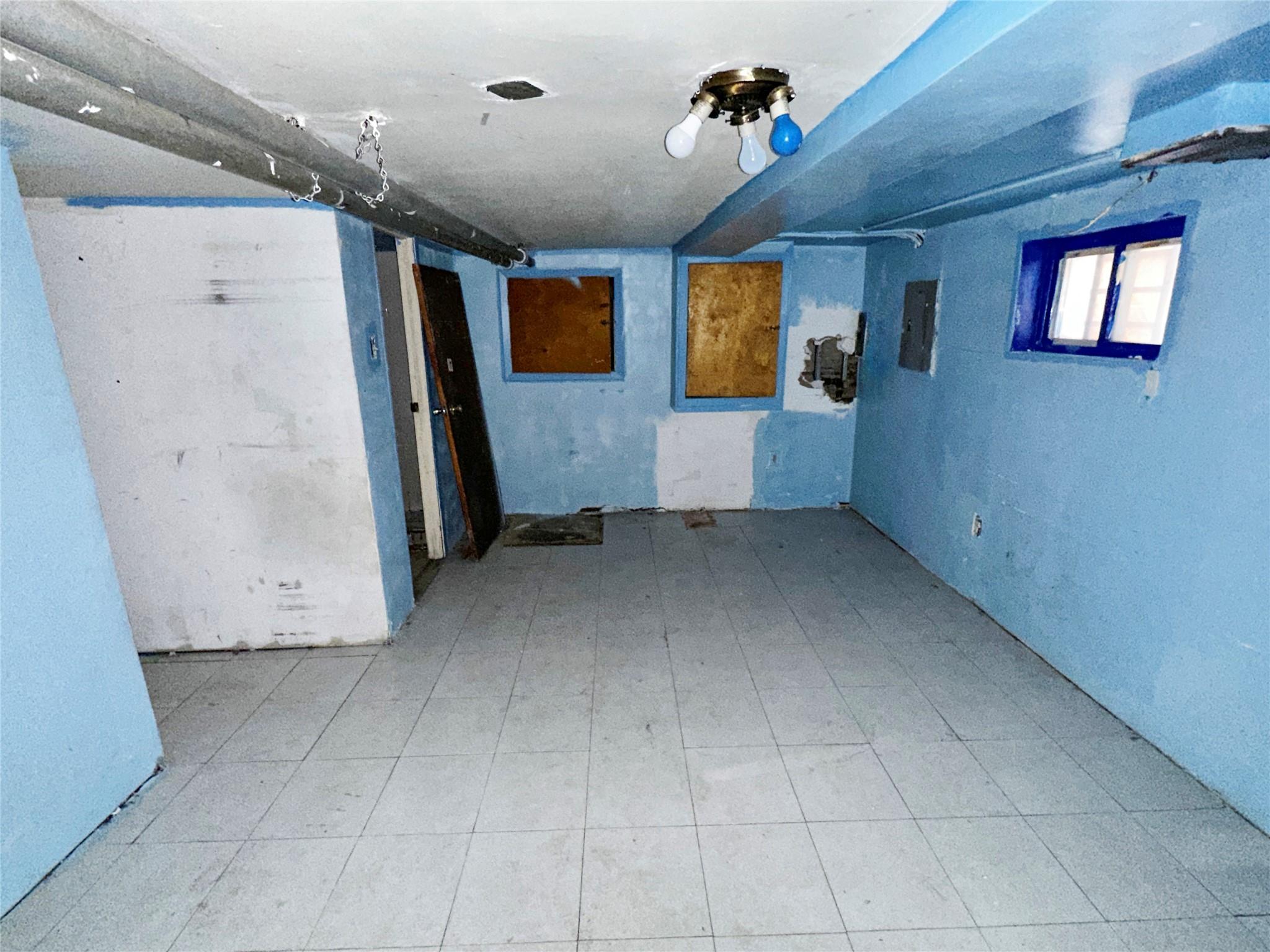 9303 Avenue K, Brooklyn, NY 11236