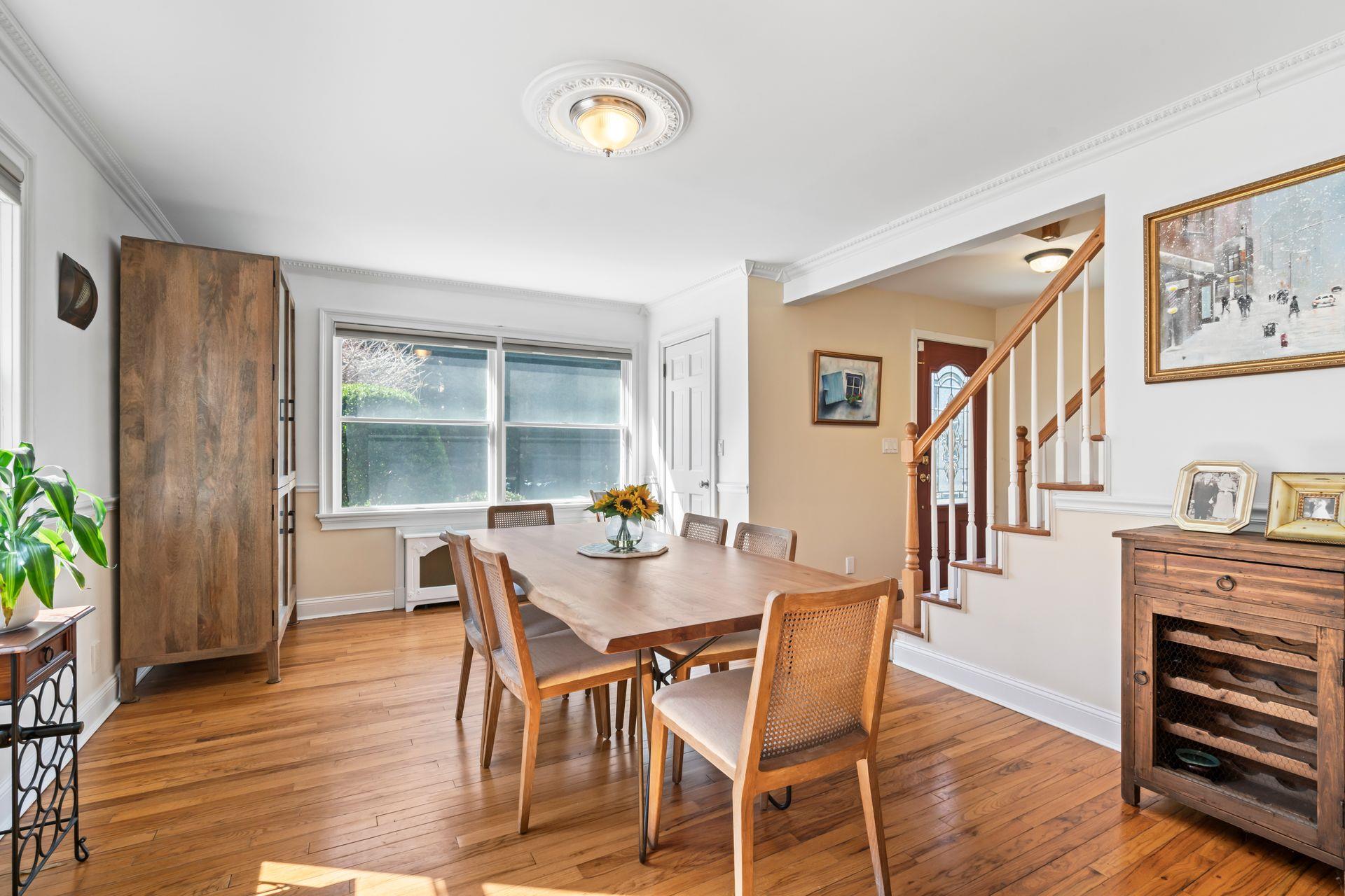 2 Pine Road, Syosset, NY 11791