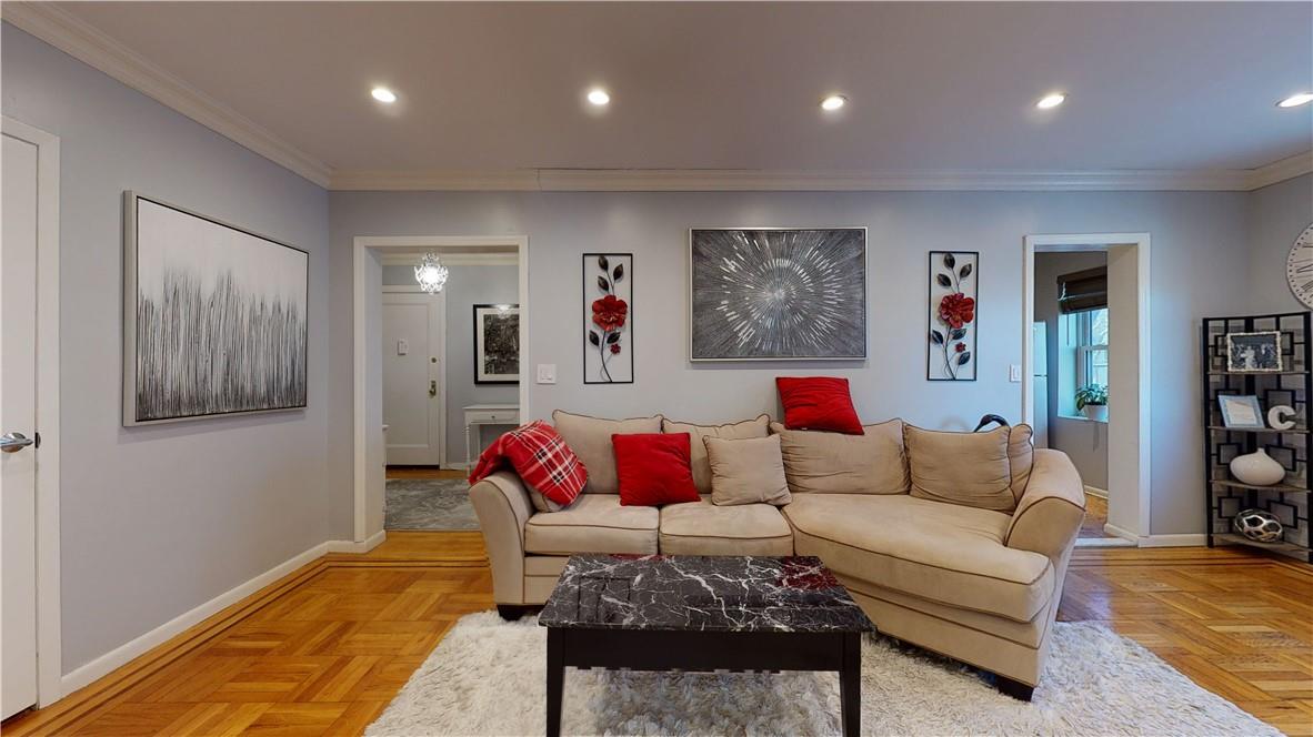 42 Barker Avenue # 4G, White Plains, NY 10601