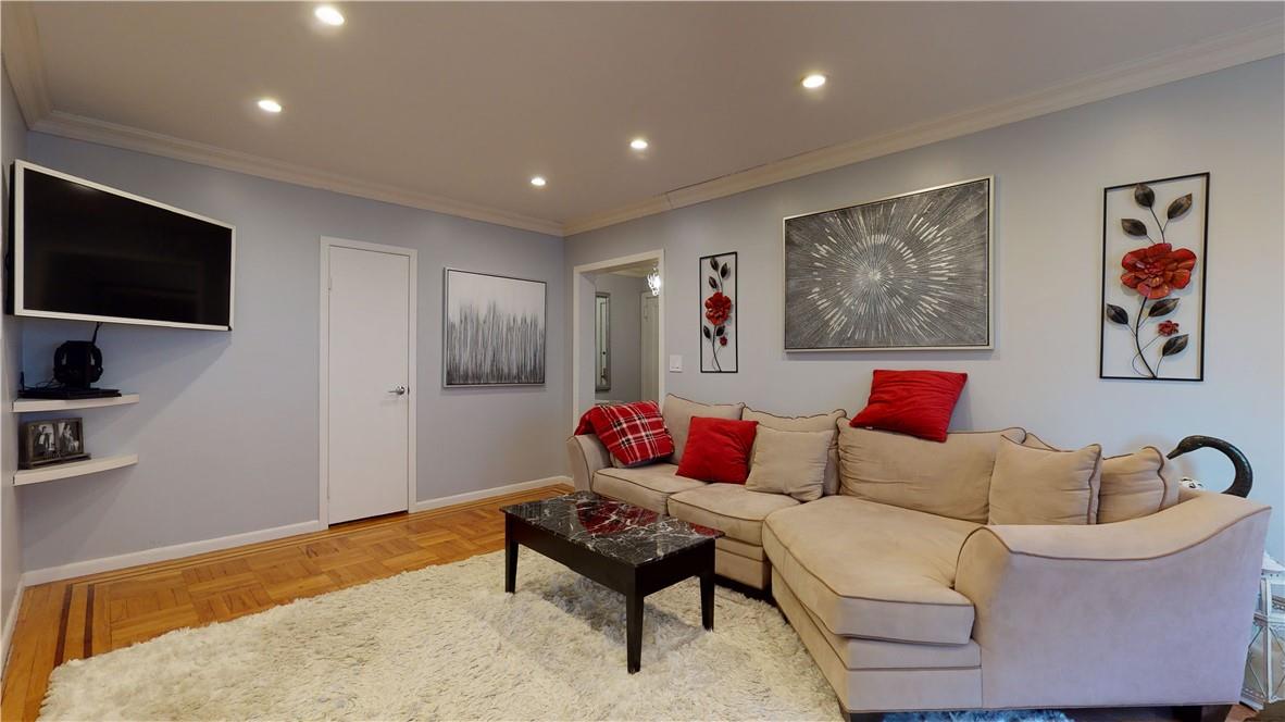 42 Barker Avenue # 4G, White Plains, NY 10601