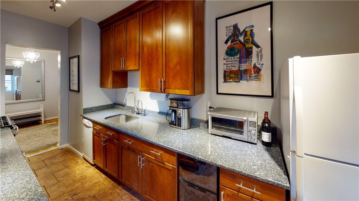 42 Barker Avenue # 4G, White Plains, NY 10601