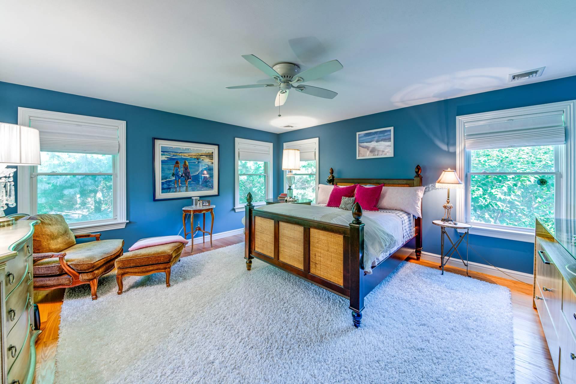 4 Anvil Court, East Hampton, NY 11937
