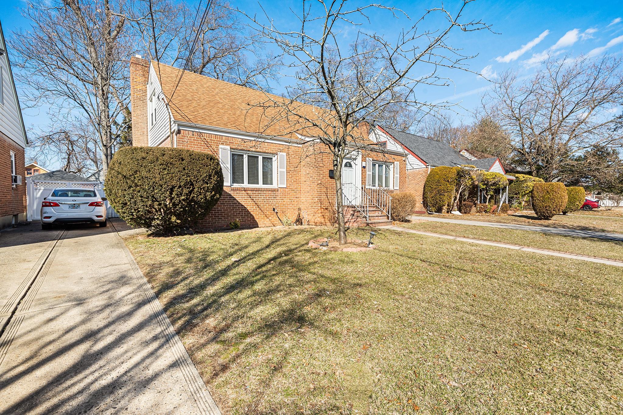 44 Mount Joy Avenue, Freeport, NY 11520