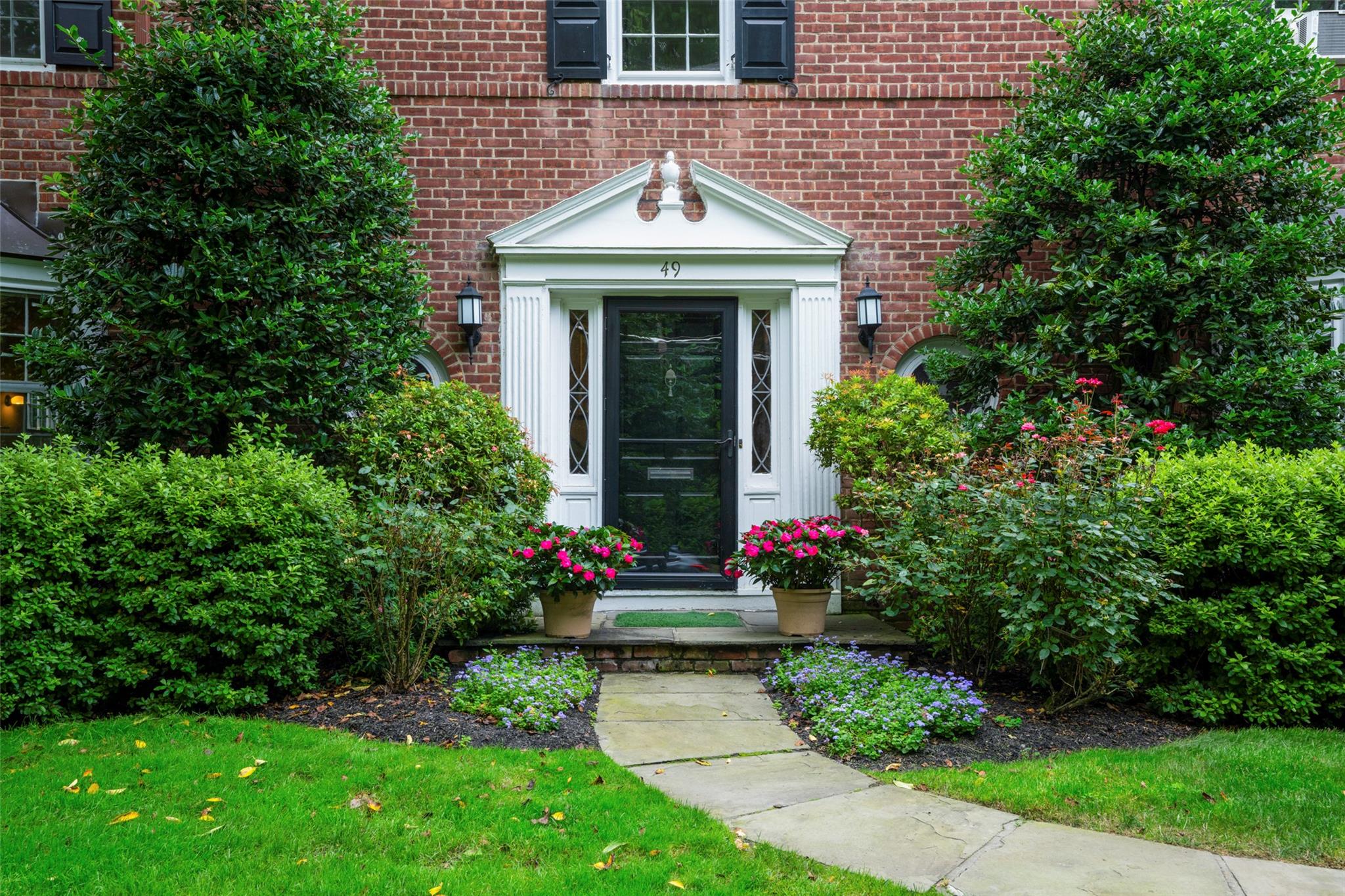 49 Brite Avenue, Scarsdale, NY 10583