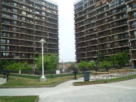 150-38 Union Turnpike # PHF, Kew Garden Hills, NY 11367