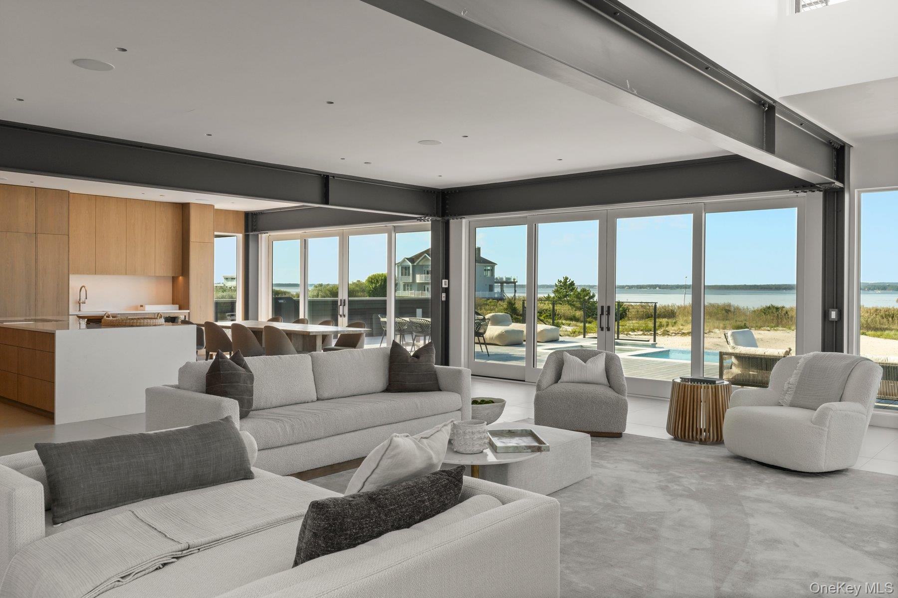 780 Dune Road, Westhampton Dunes, NY 11978