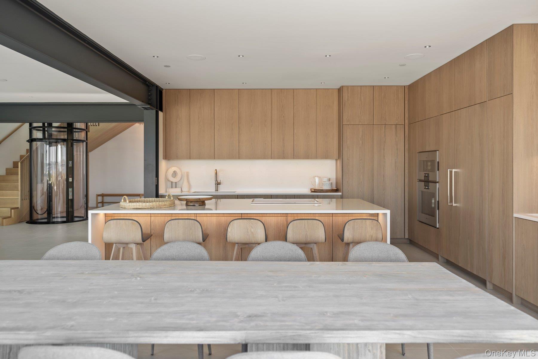 780 Dune Road, Westhampton Dunes, NY 11978