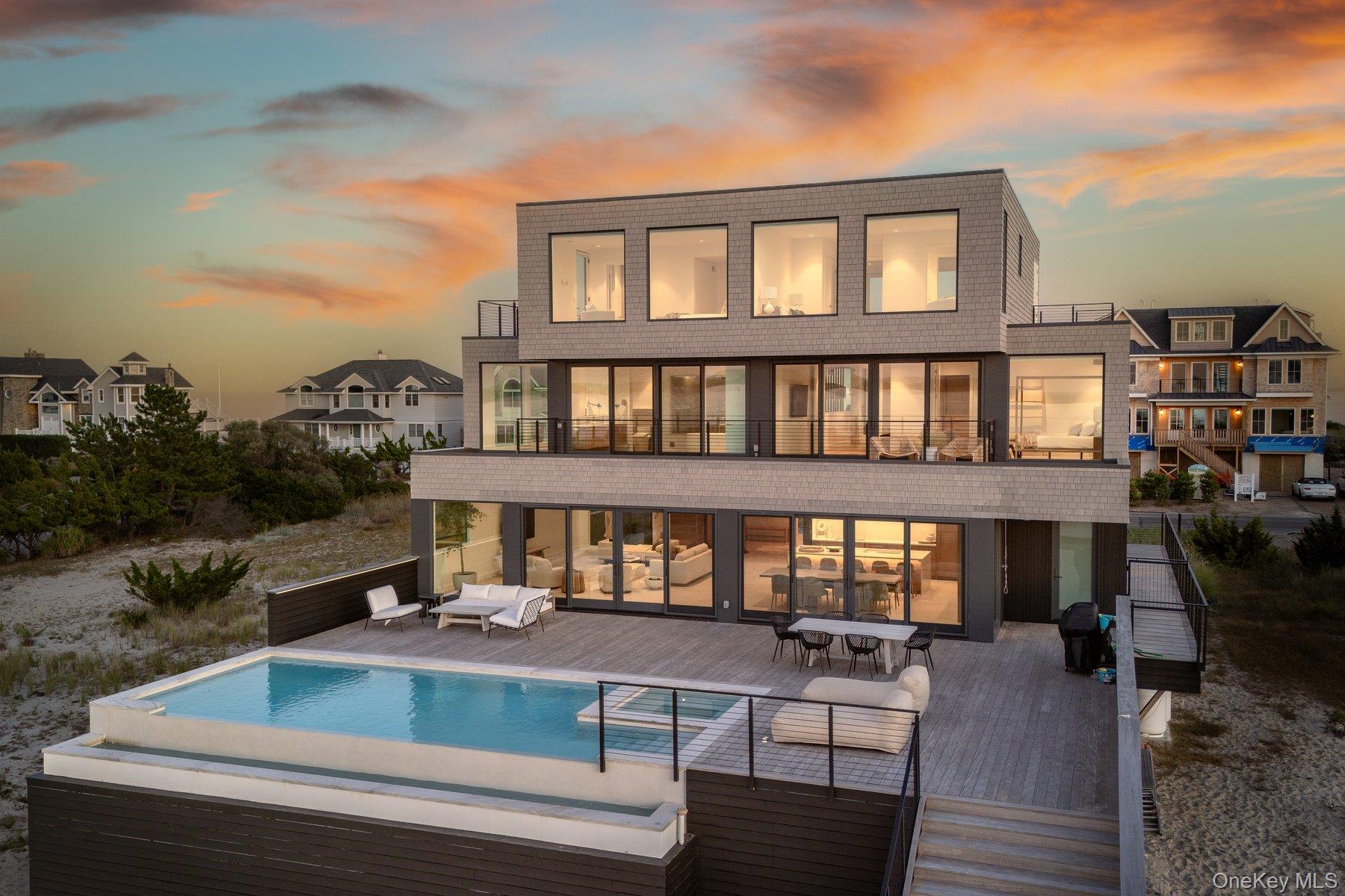 780 Dune Road, Westhampton Dunes, NY 11978