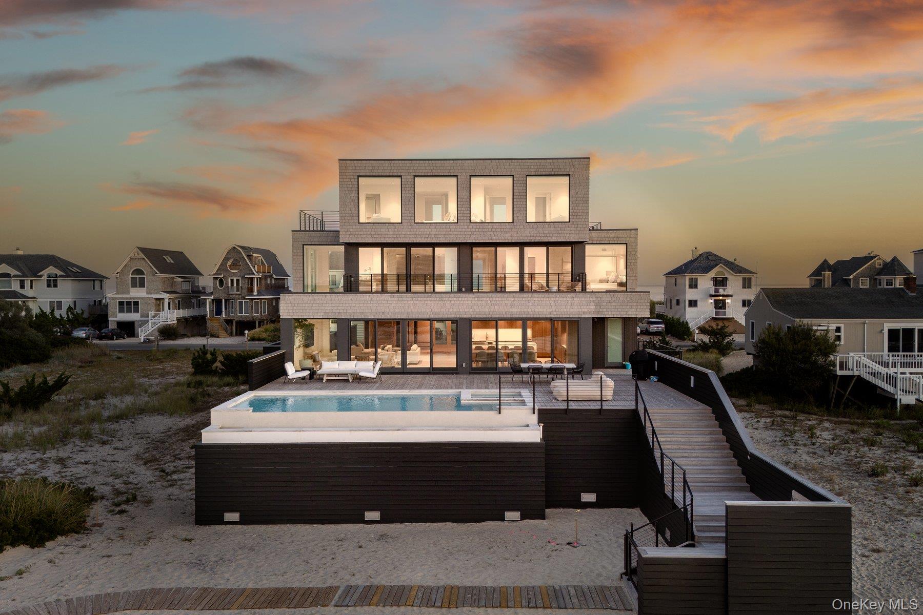 780 Dune Road, Westhampton Dunes, NY 11978