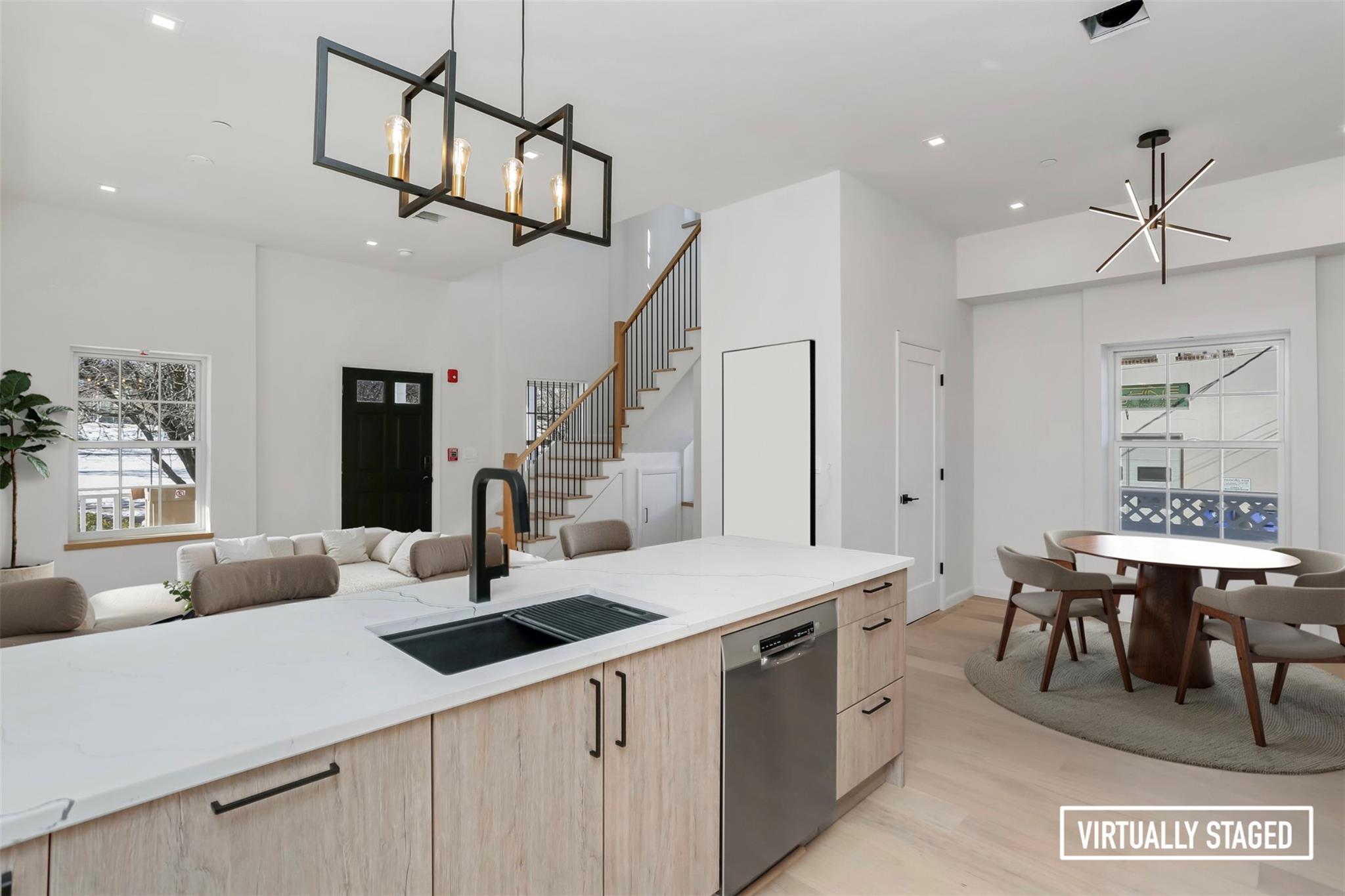 63 Church Street # 1F, Greenwich, CT 06830