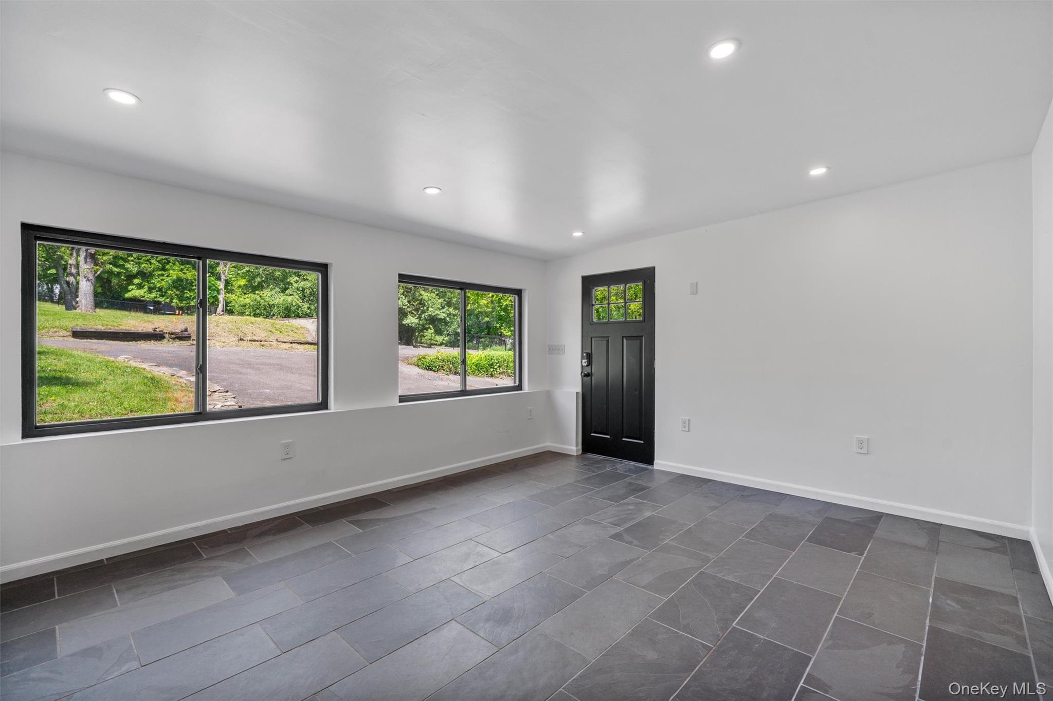 5299 Route 9W, Newburgh, NY 12550