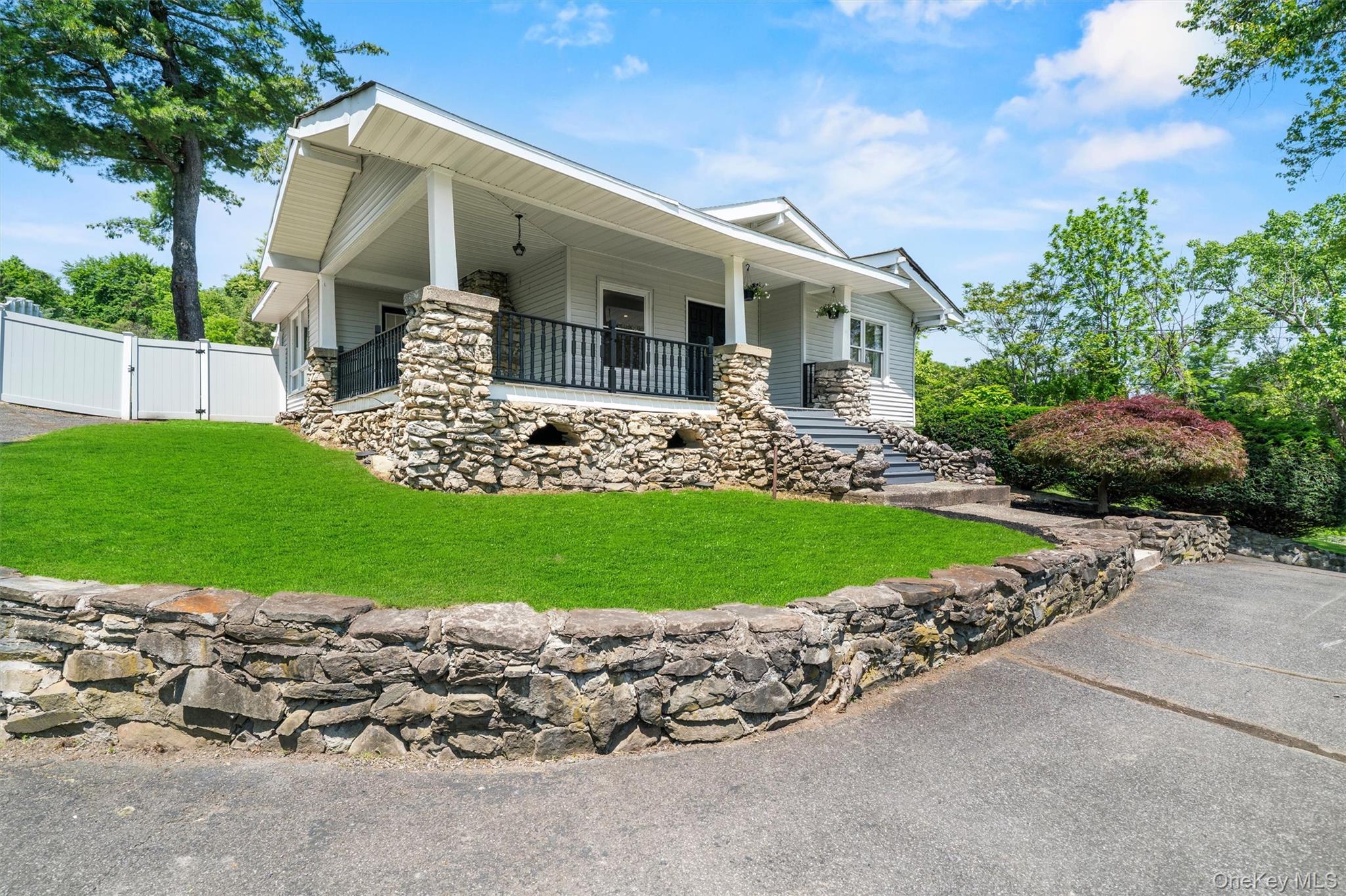 5299 Route 9W, Newburgh, NY 12550