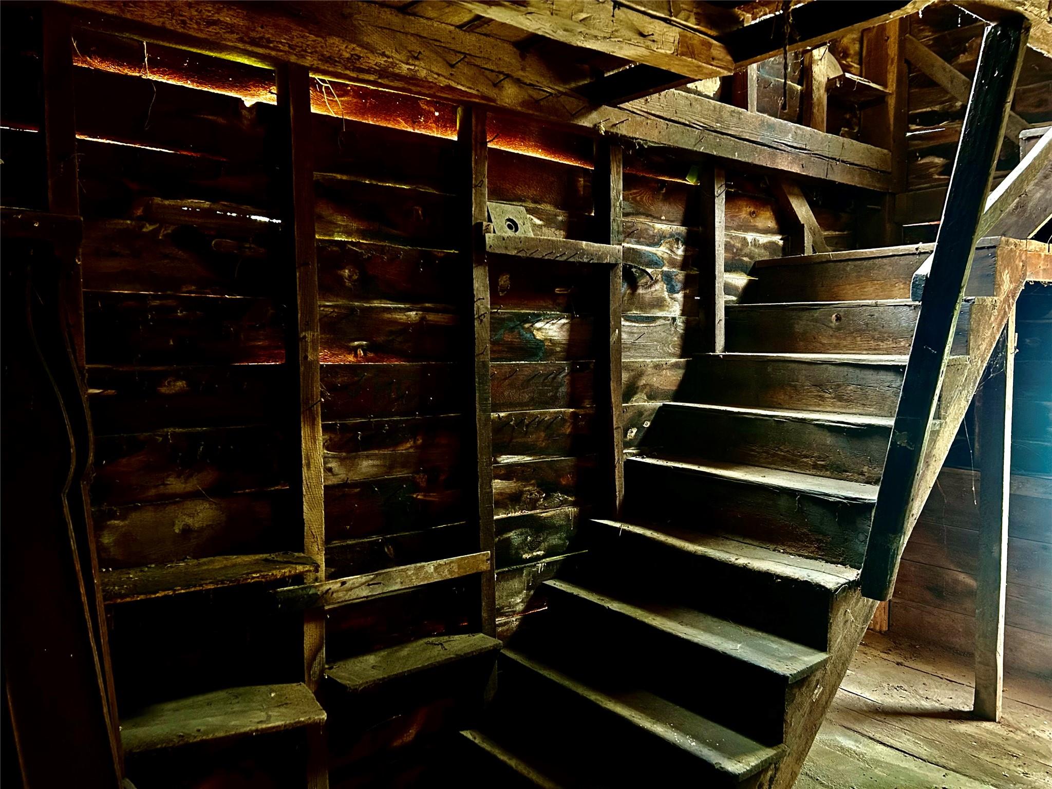 North Creek Road, Clinton Corners, NY 12580