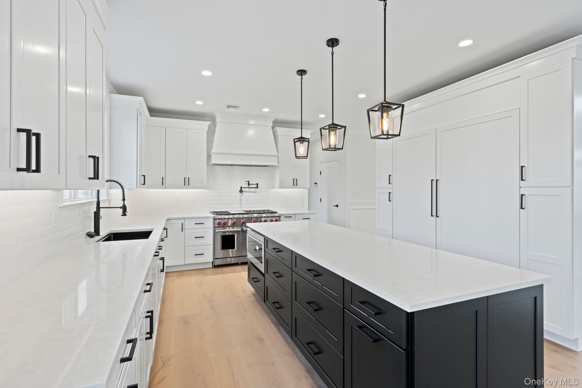 2 Mulford Avenue, East Hampton, NY 11937