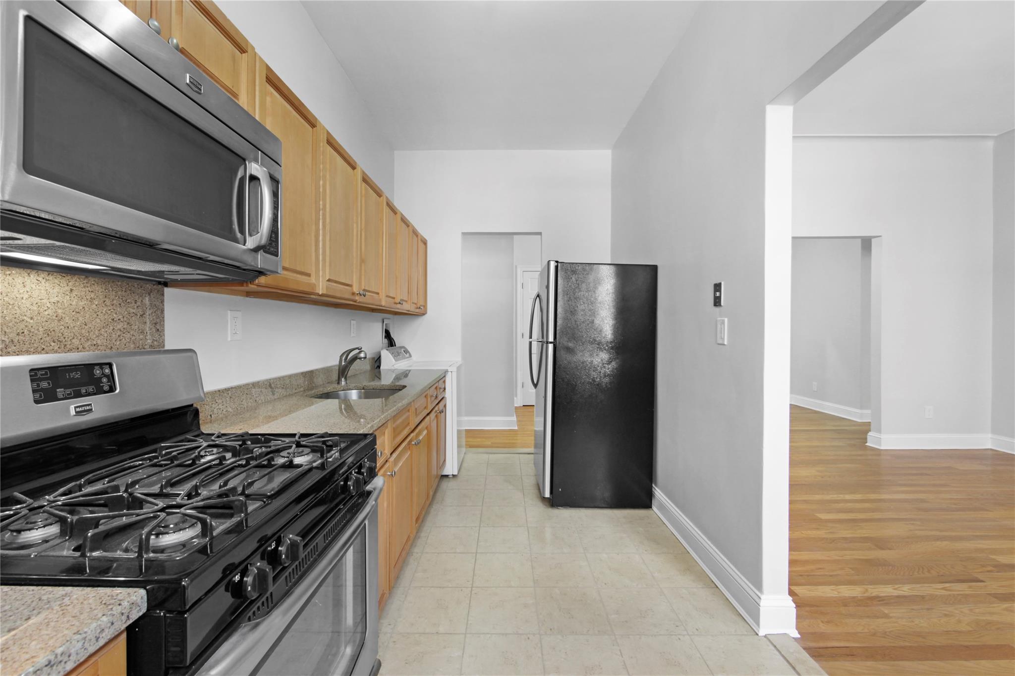 359 Ft. Washington Avenue # 1 B, New York (Manhattan), NY 10033