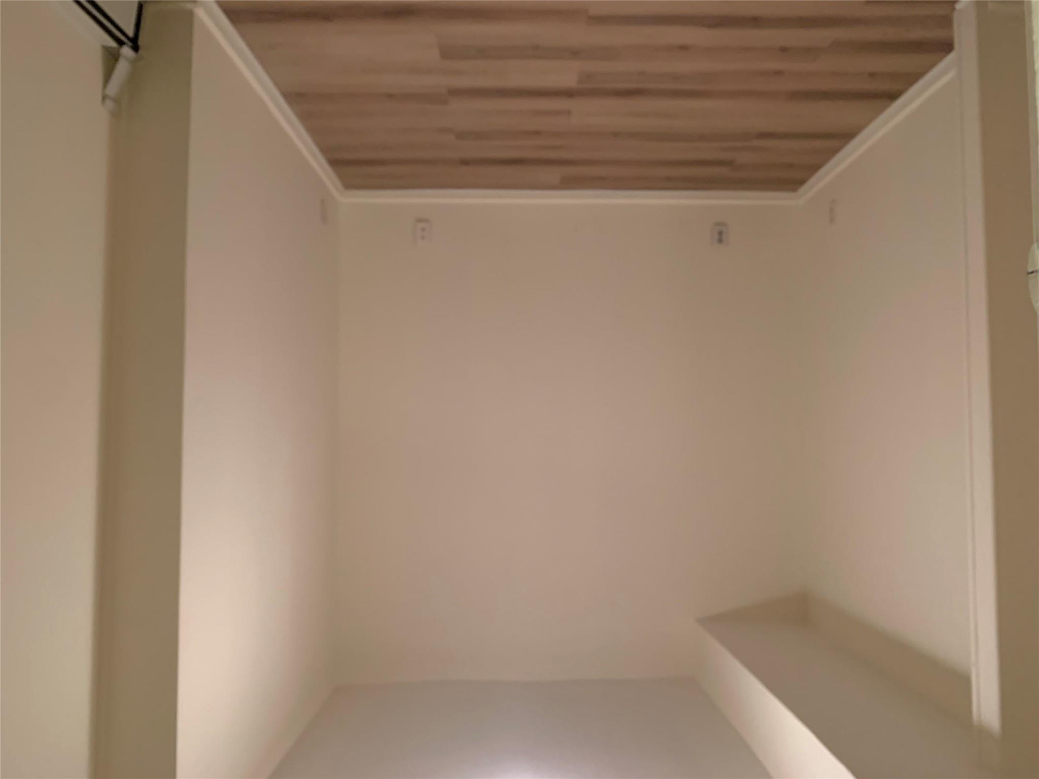 235 Forest Avenue # LL, Glen Cove, NY 11542