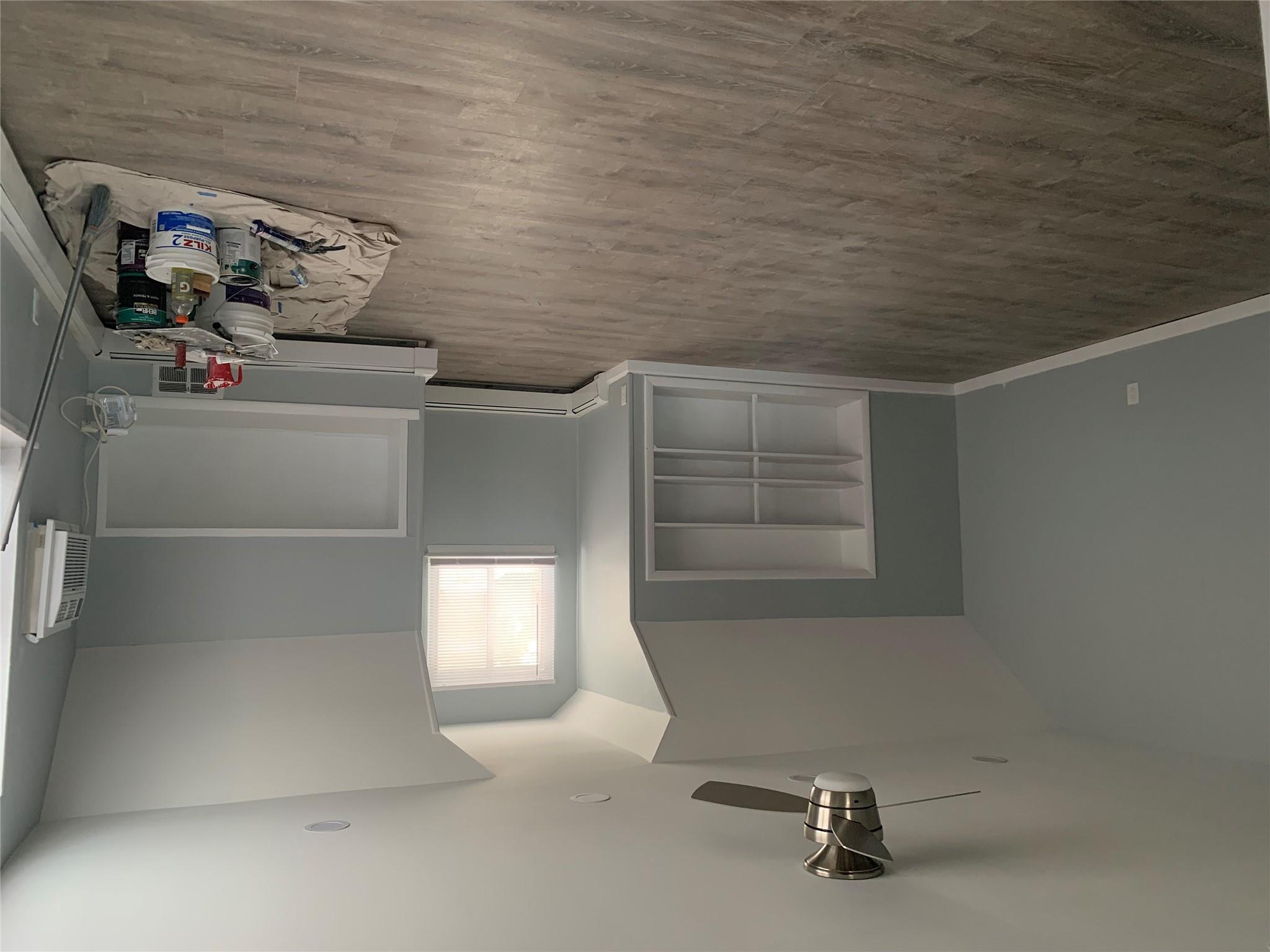 235 Forest Avenue # Upper, Glen Cove, NY 11542