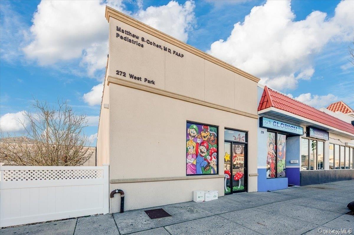272 W Park Avenue, Long Beach, NY 11561