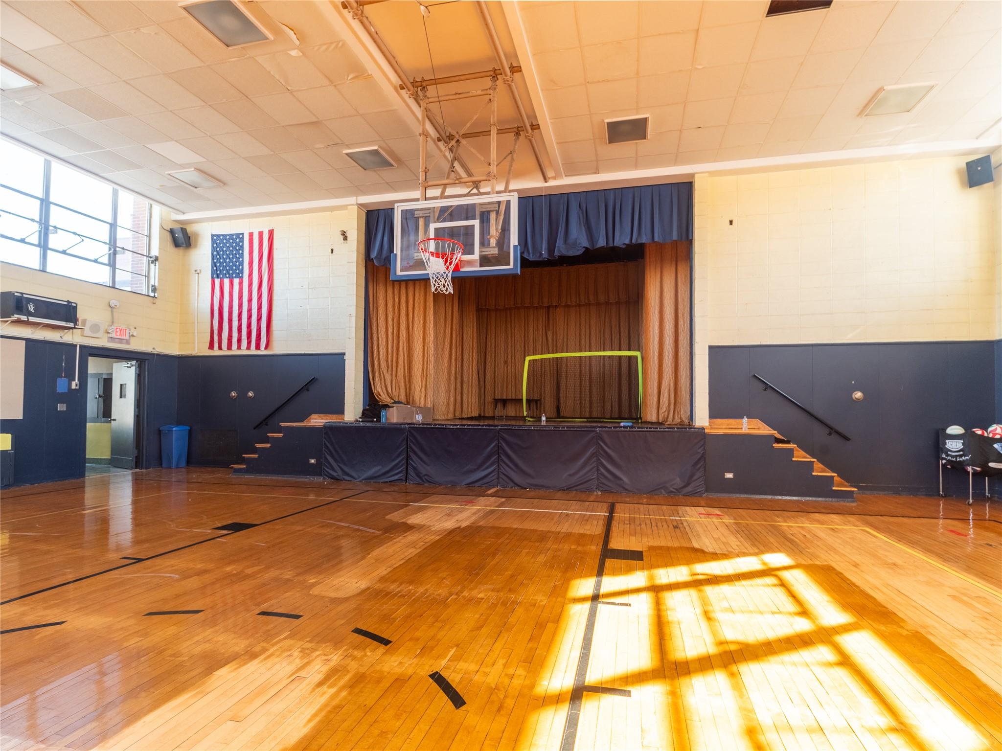 18 Central Avenue, Port Chester, NY 10573