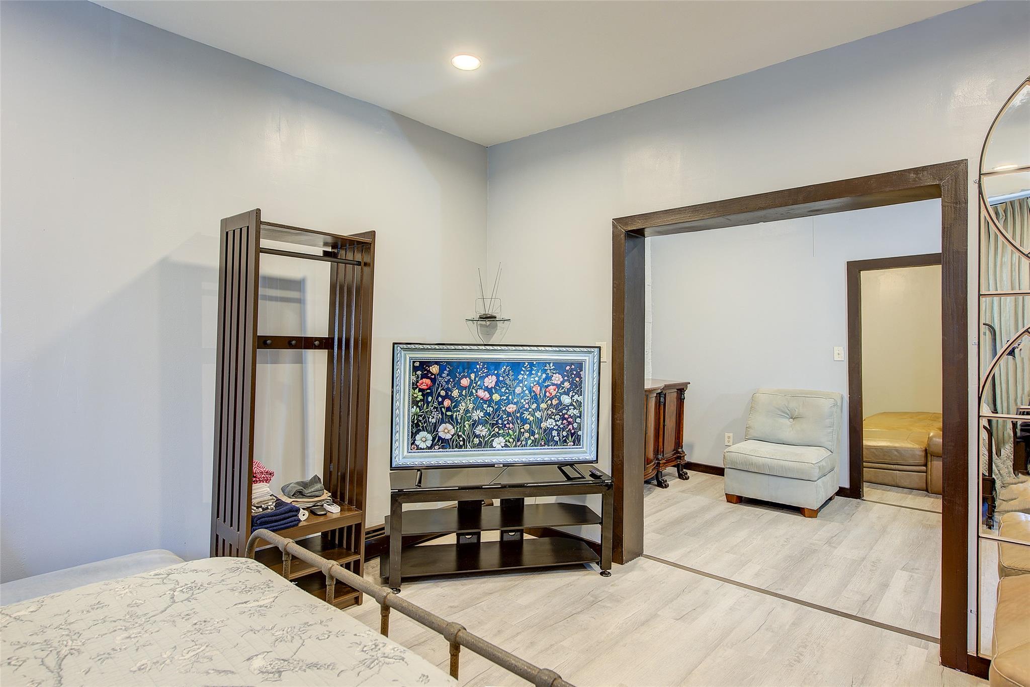 283 Montauk Avenue, Brooklyn, NY 11208