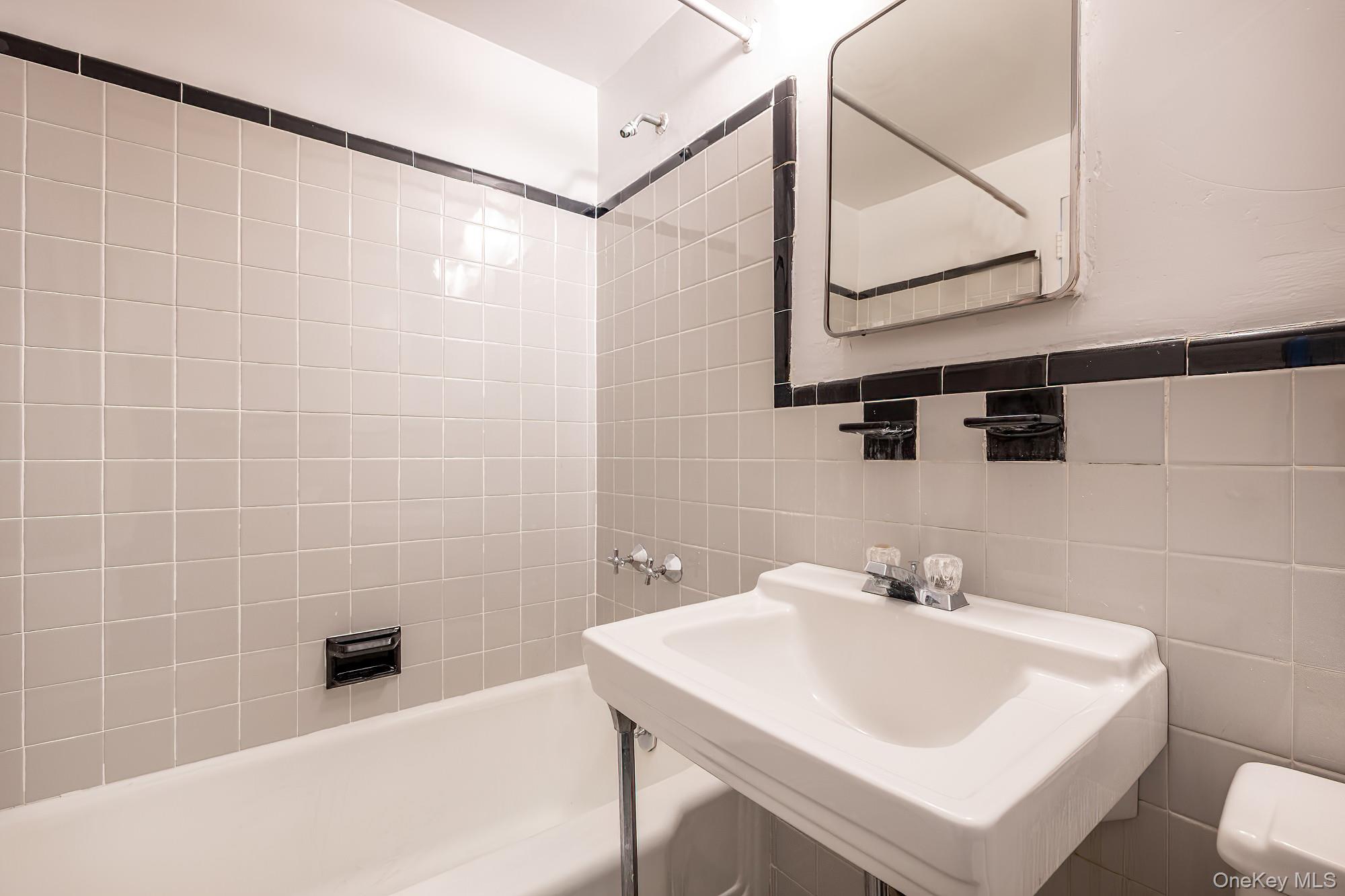 2727 Palisade Avenue # 9B, Bronx, NY 10463