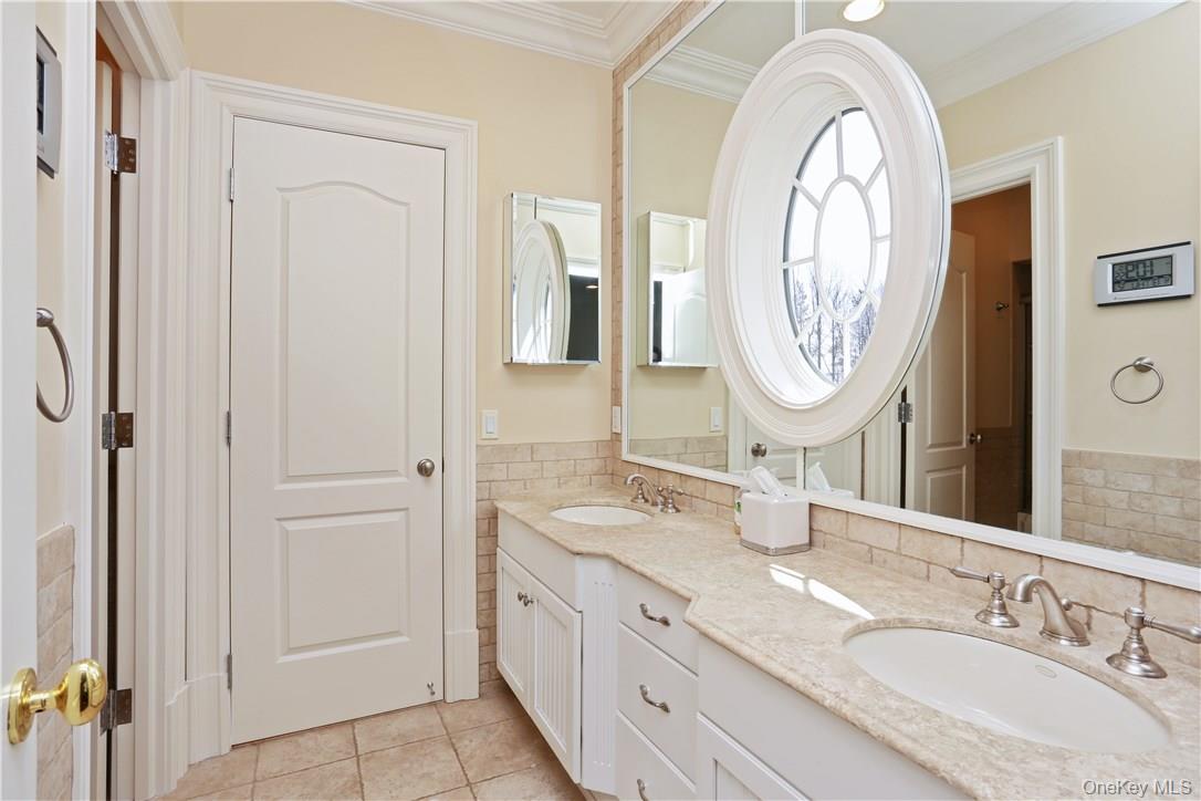 6 Katsura Drive, Purchase, NY 10577