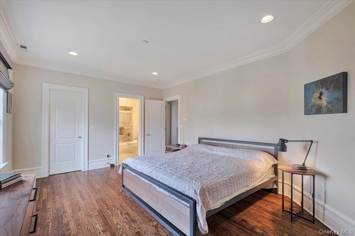 6 Katsura Drive, Purchase, NY 10577