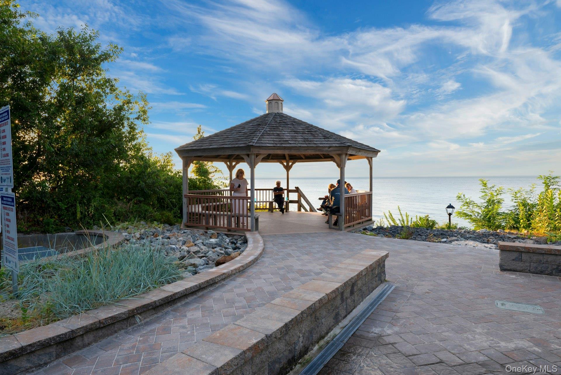 48 Crows Nest Drive, Baiting Hollow, NY 11901