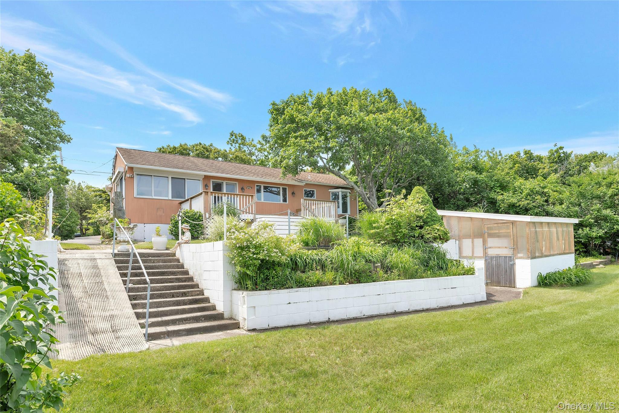 48 Crows Nest Drive, Baiting Hollow, NY 11901