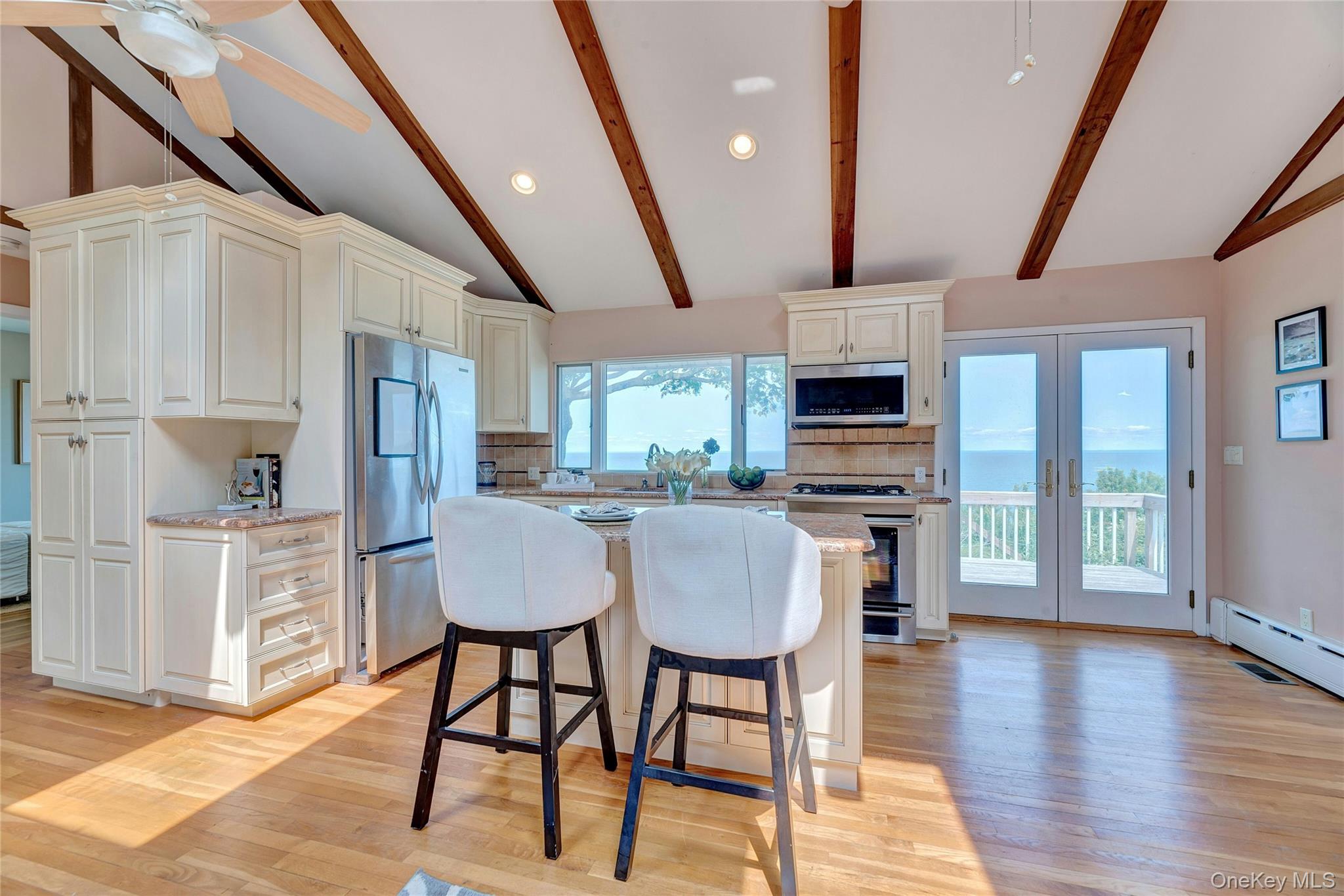 48 Crows Nest Drive, Baiting Hollow, NY 11901