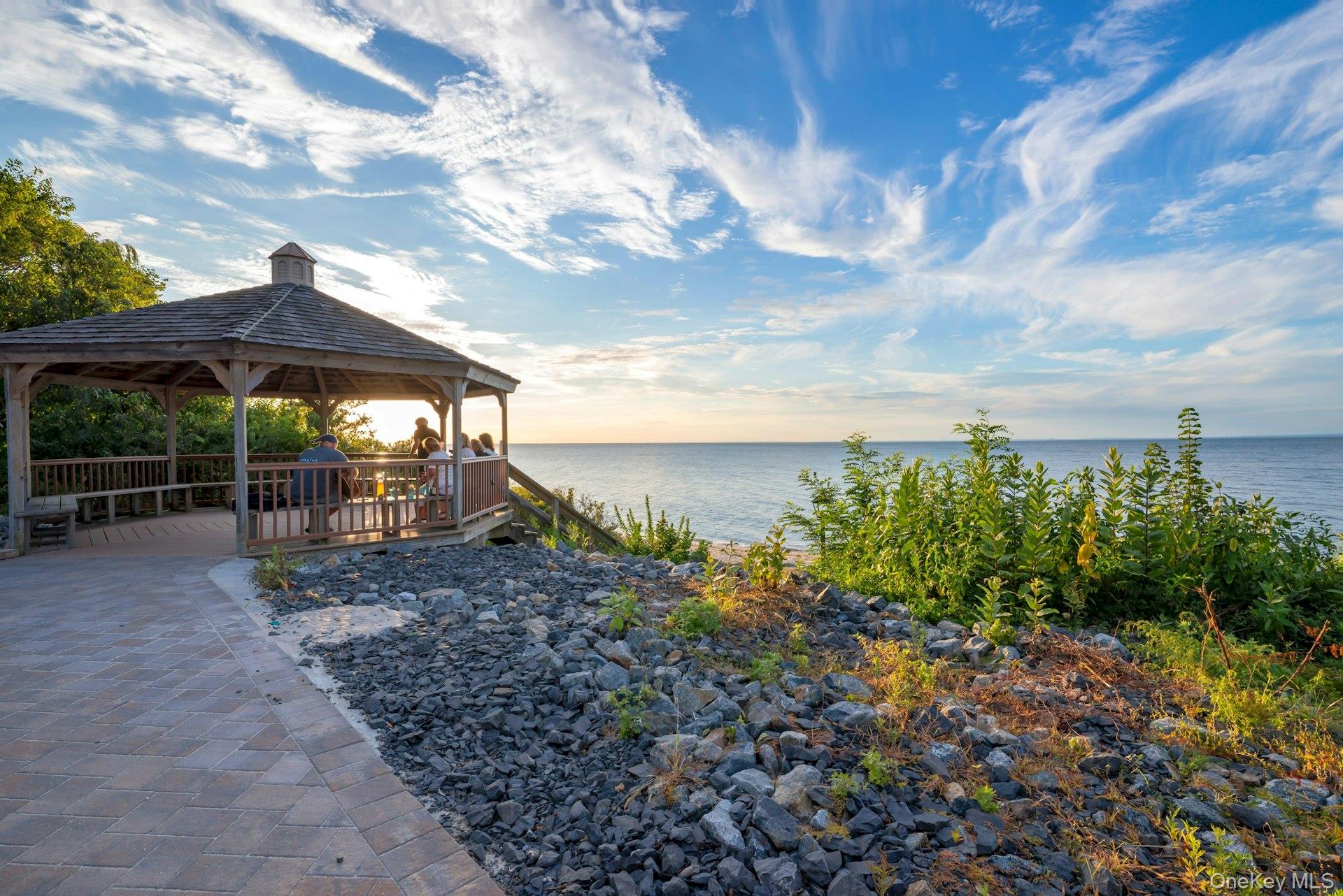 48 Crows Nest Drive, Baiting Hollow, NY 11901