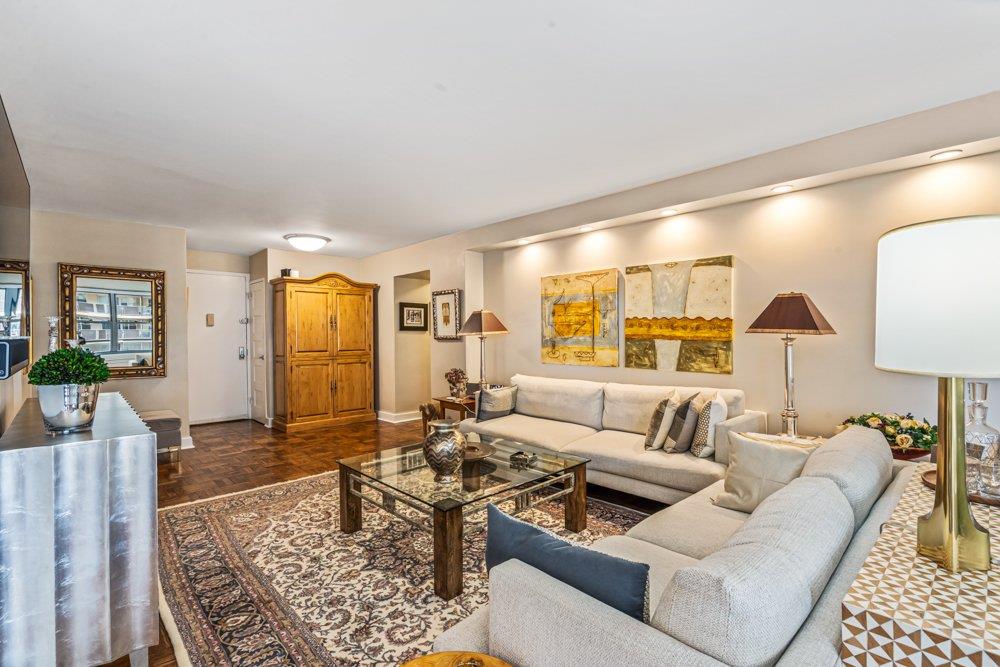 18-05 215 Street # 6D, Bayside, NY 11360