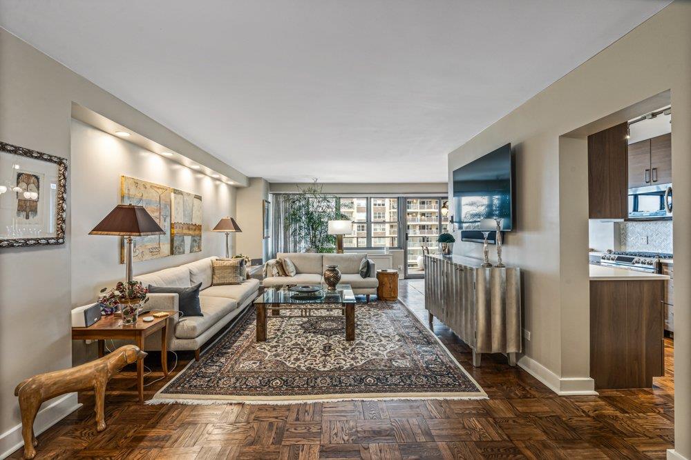 18-05 215 Street # 6D, Bayside, NY 11360