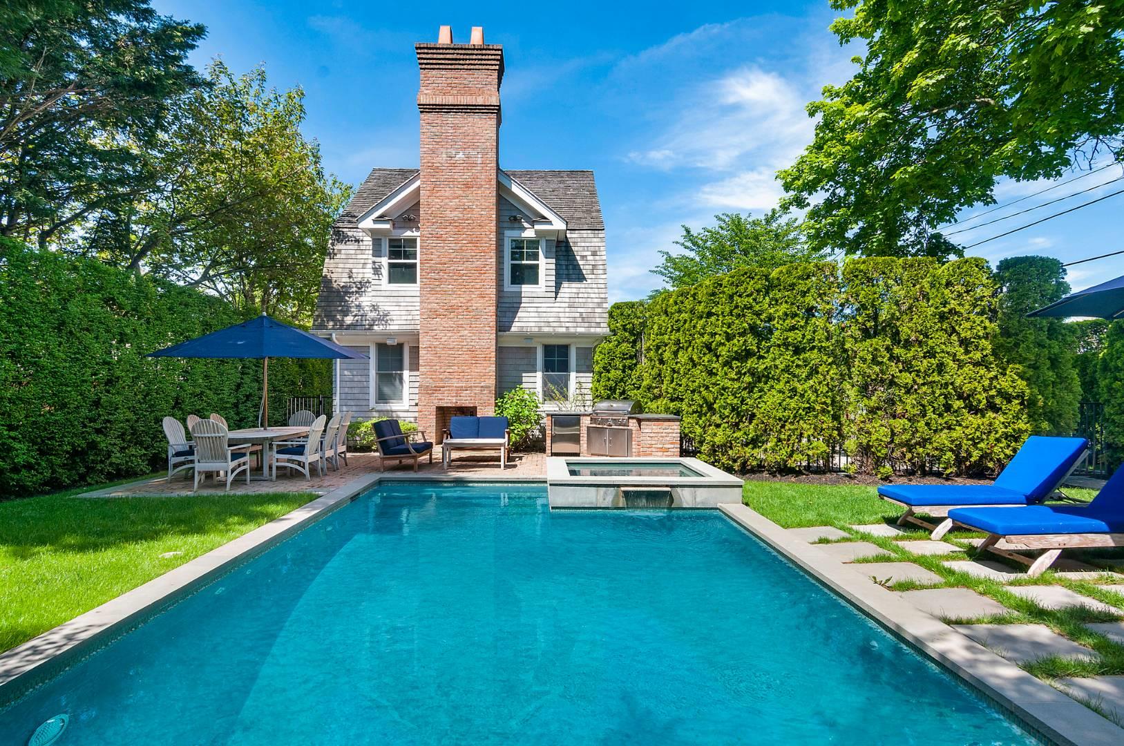 124 Willow Street, Southampton, NY 11968