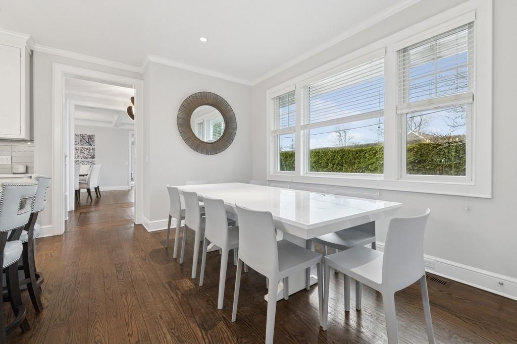 124 Willow Street, Southampton, NY 11968