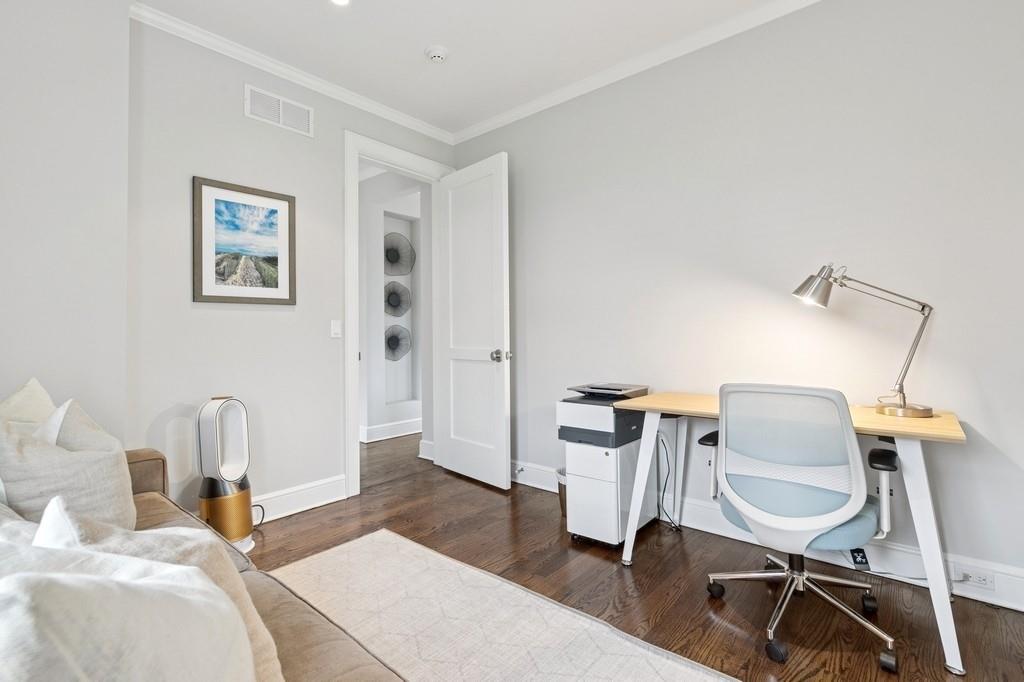 124 Willow Street, Southampton, NY 11968