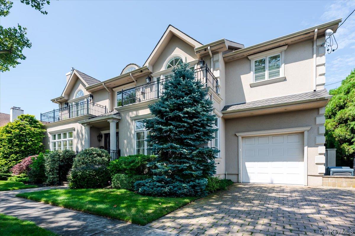 83 Ithaca Avenue, Atlantic Beach, NY 11509