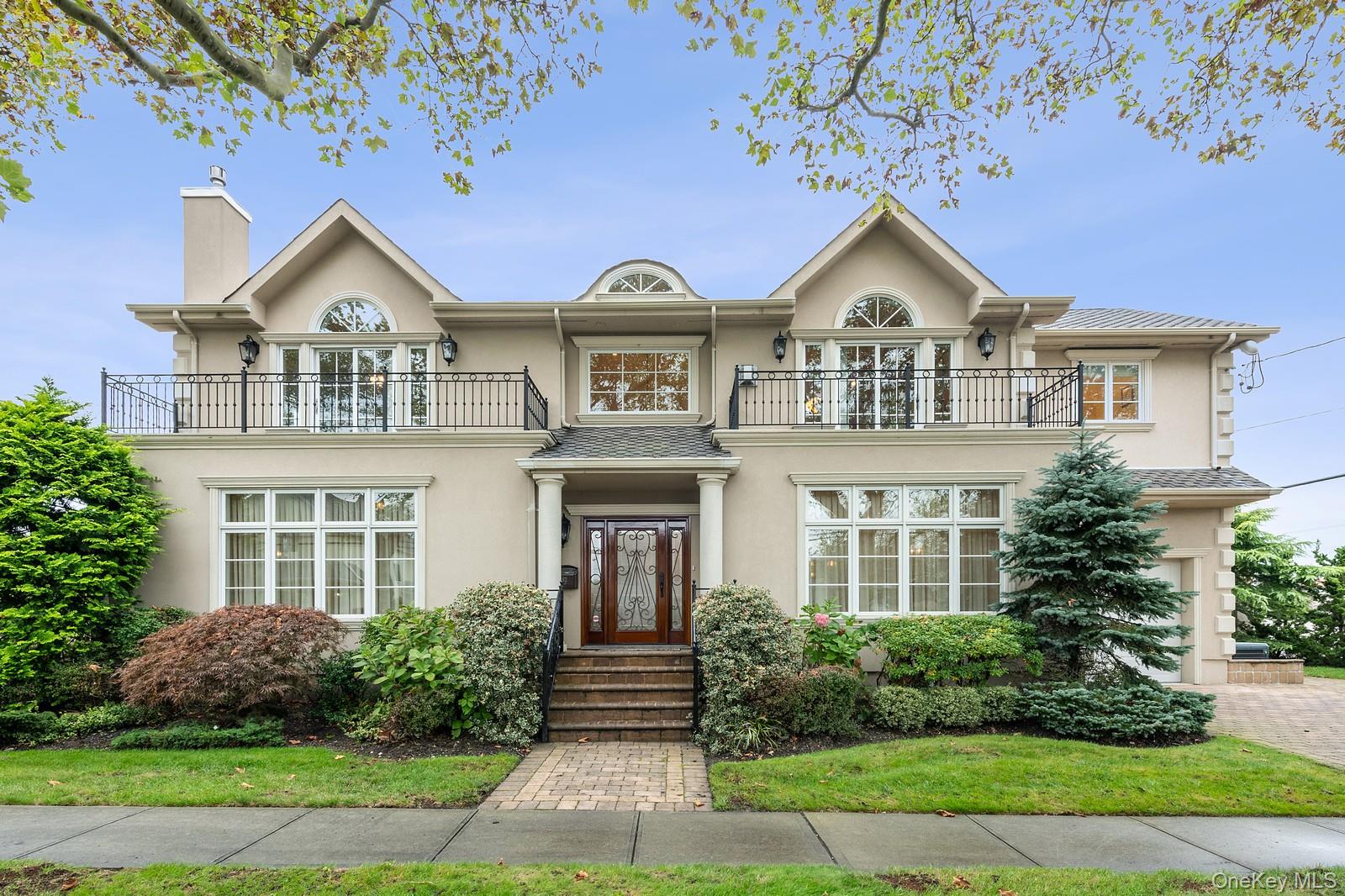 83 Ithaca Avenue, Atlantic Beach, NY 11509