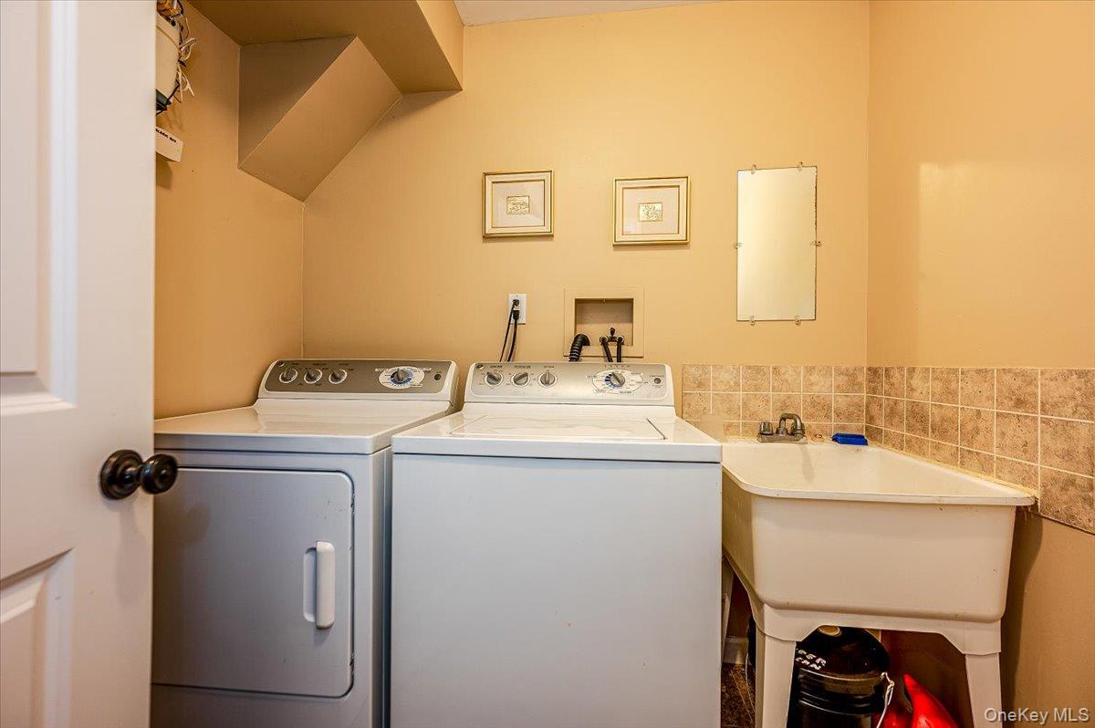 83 Ithaca Avenue, Atlantic Beach, NY 11509