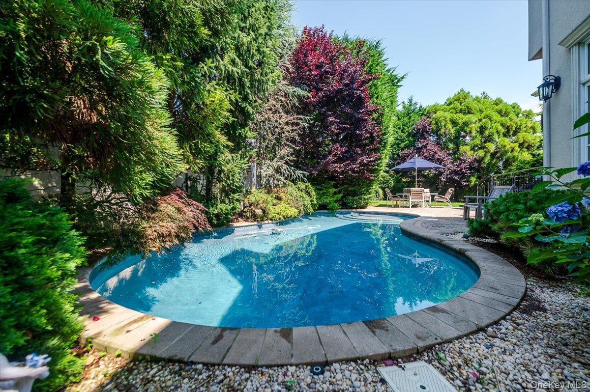 83 Ithaca Avenue, Atlantic Beach, NY 11509