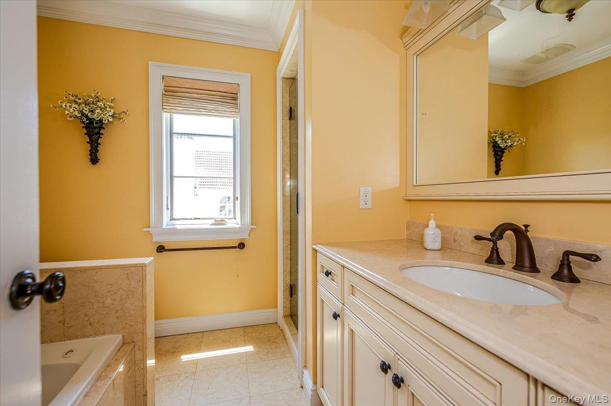 83 Ithaca Avenue, Atlantic Beach, NY 11509