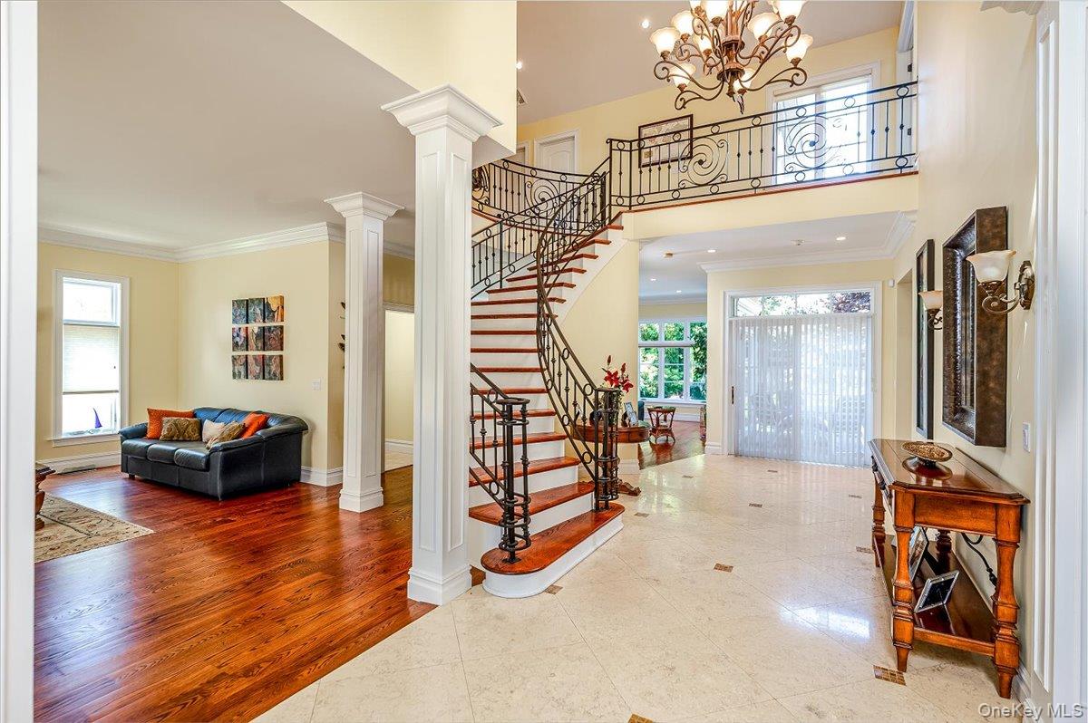 83 Ithaca Avenue, Atlantic Beach, NY 11509