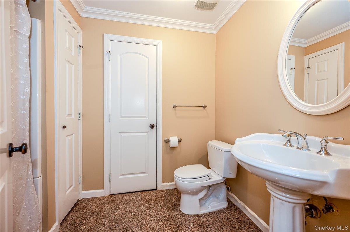 83 Ithaca Avenue, Atlantic Beach, NY 11509