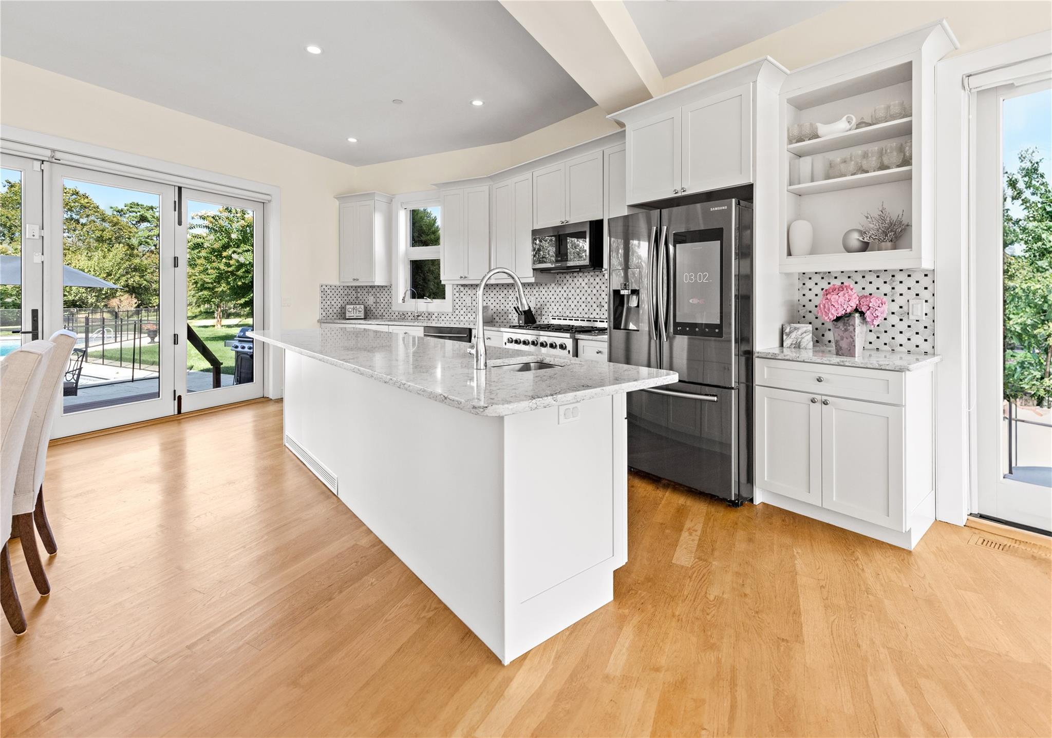 89 Old Canoe Place Road, Hampton Bays, NY 11946