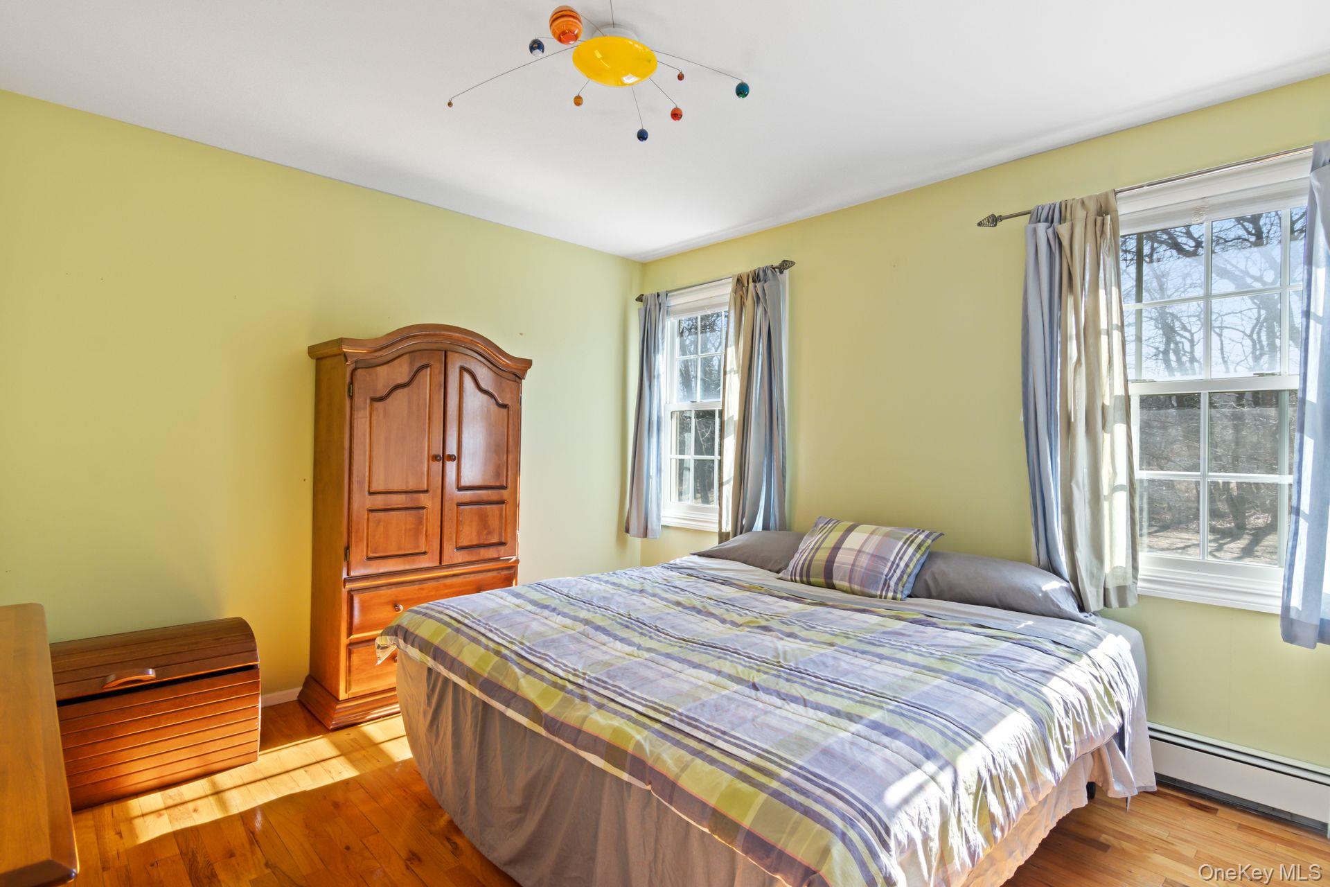 10 Fairway Drive, Port Jefferson, NY 11777