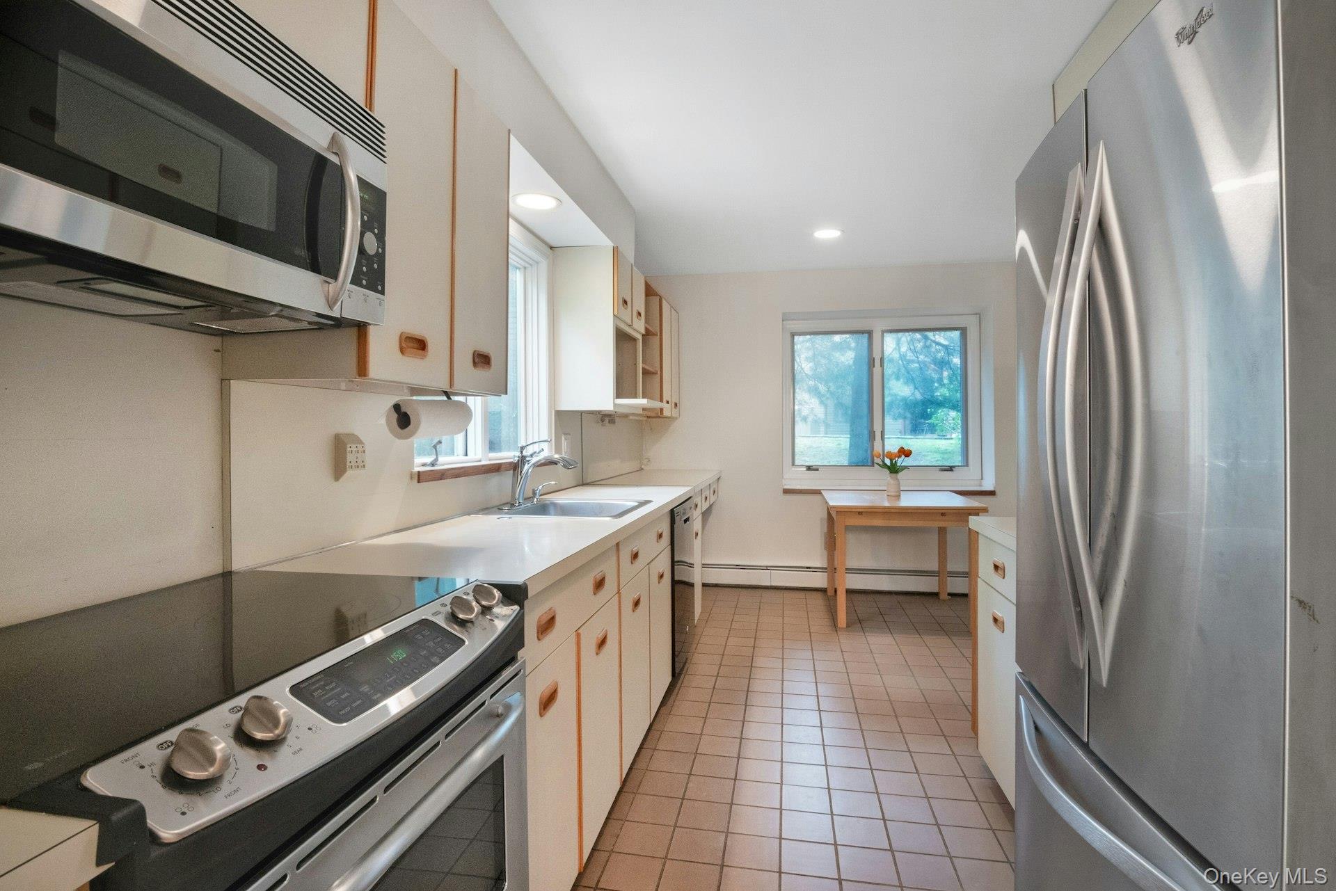 707 Eagle Bay Drive, Ossining, NY 10562