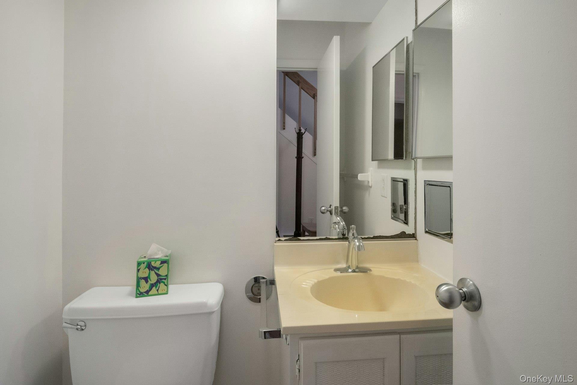 707 Eagle Bay Drive, Ossining, NY 10562