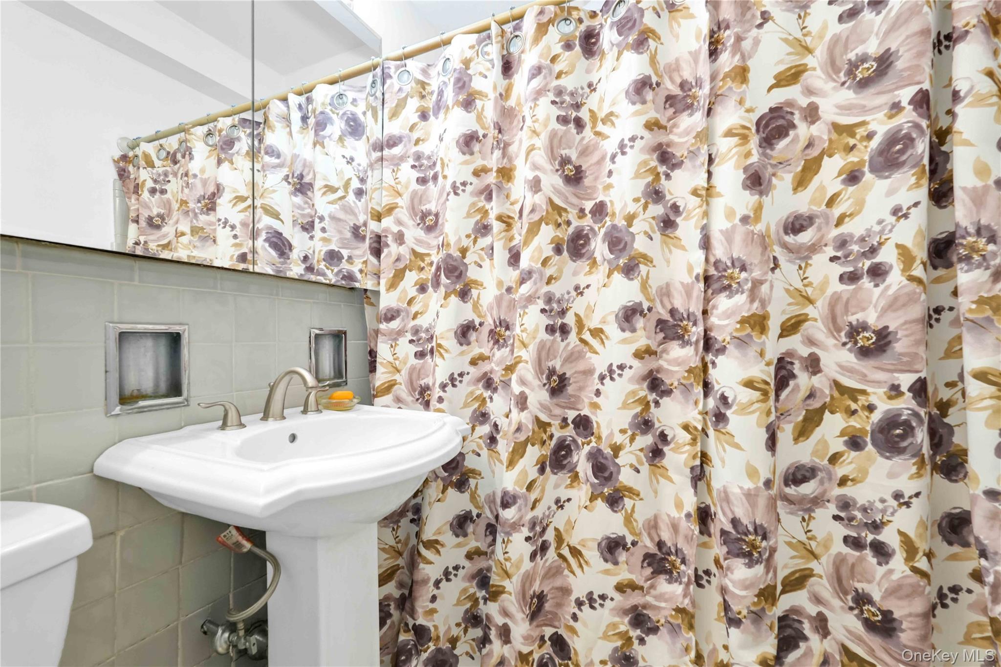 225 Adams Street # 1H, Brooklyn, NY 11201